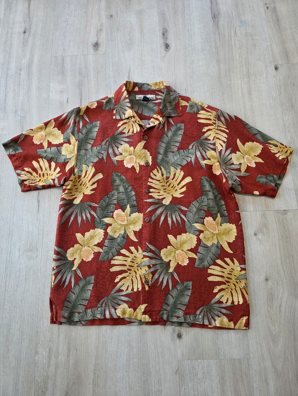 Tommy Bahama 100% Silk Hawaiian Shirt Size S Floral Red/Yellow